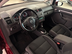 Volkswagen Touran vaihtoauto