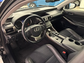 Lexus IS vaihtoauto