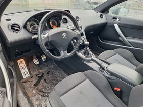 Peugeot RCZ vaihtoauto