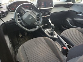 Peugeot 208 vaihtoauto