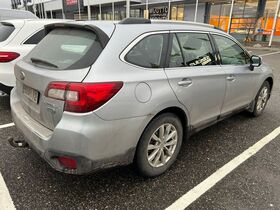 Subaru Outback vaihtoauto