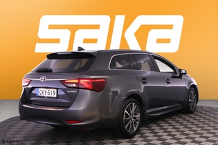 Toyota Avensis vaihtoauto