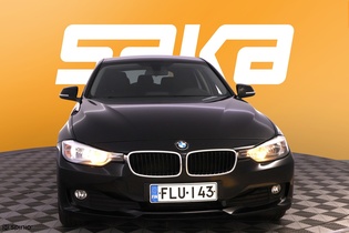 BMW 320 vaihtoauto
