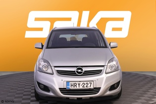 Opel Zafira vaihtoauto