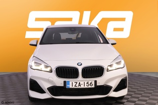 BMW 225 vaihtoauto