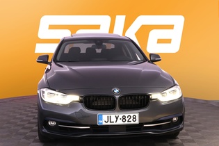BMW 330 vaihtoauto
