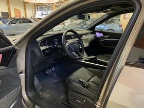 Audi Q8 e-tron vaihtoauto