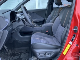 Lexus LBX vaihtoauto