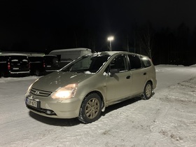 Honda Stream vaihtoauto