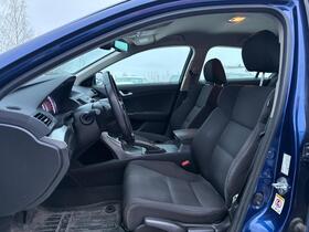 Honda Accord vaihtoauto