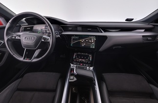 Audi e-tron vaihtoauto