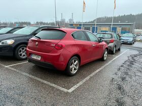 Alfa Romeo Giulietta vaihtoauto
