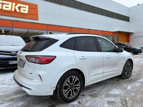 Ford Kuga vaihtoauto