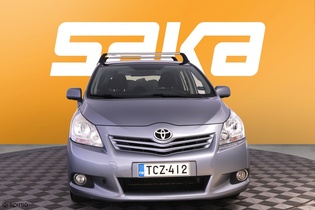 Toyota Verso vaihtoauto