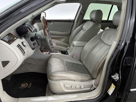 Cadillac DTS vaihtoauto