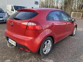 Kia Rio vaihtoauto
