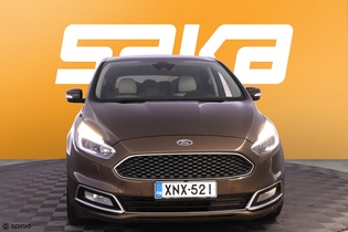 Ford S-MAX vaihtoauto