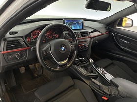 BMW 320 vaihtoauto