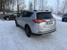 Toyota RAV4 vaihtoauto