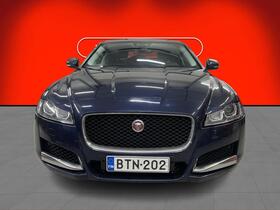 Jaguar XF vaihtoauto