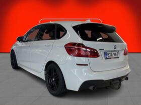 BMW 220 vaihtoauto