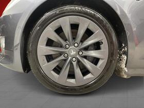 Tesla Model S vaihtoauto