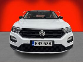 Volkswagen T-Roc vaihtoauto