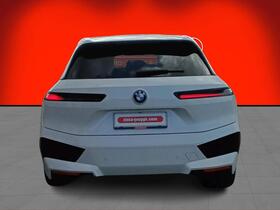 BMW iX vaihtoauto
