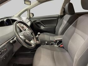 Toyota Verso vaihtoauto