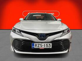 Toyota Camry vaihtoauto