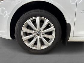 Volkswagen Touran vaihtoauto