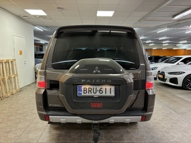 Mitsubishi Pajero vaihtoauto