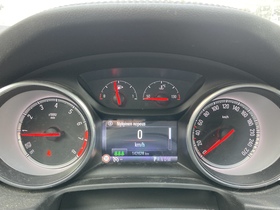 Opel Insignia vaihtoauto