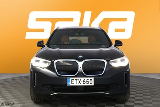 BMW iX3 vaihtoauto