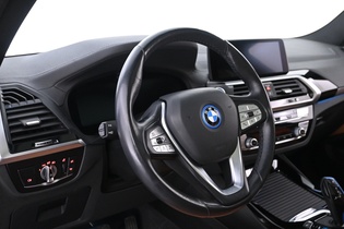 BMW iX3 vaihtoauto