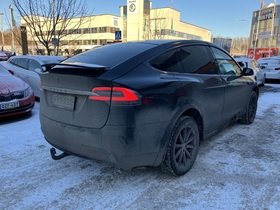 Tesla Model X vaihtoauto