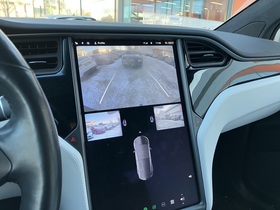 Tesla Model X vaihtoauto