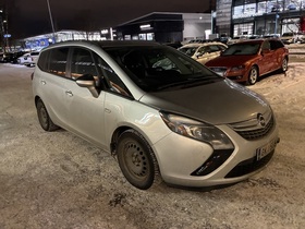 Opel Zafira Tourer vaihtoauto