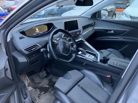 Peugeot 5008 vaihtoauto