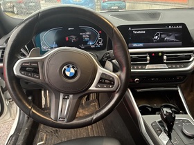 BMW 330 vaihtoauto