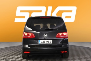 Volkswagen Touran vaihtoauto