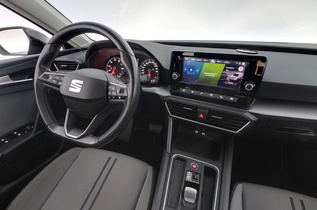 SEAT Leon Sportstourer vaihtoauto