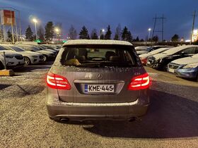 Mercedes-Benz B vaihtoauto