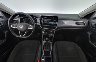 Volkswagen T-Roc vaihtoauto