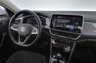 Volkswagen T-Roc vaihtoauto