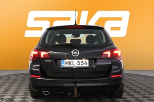 Opel Astra vaihtoauto