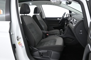 Volkswagen Golf Sportsvan vaihtoauto