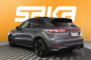Porsche Cayenne vaihtoauto