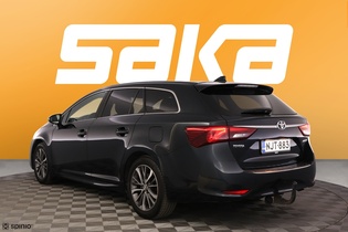 Toyota Avensis vaihtoauto