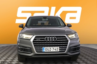 Audi Q7 vaihtoauto